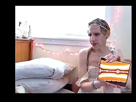 Snapshot of AngelMagick chatting on February 25, 2:59 pm AngelMagick online show from February 25, 2:59 pm