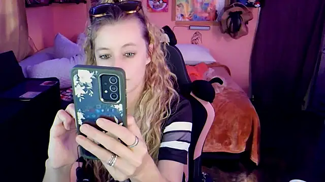 AsiaGoesPro online show from March 2, 1:40 pm