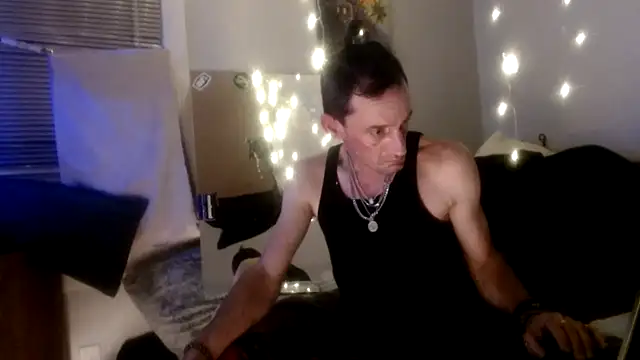 lickthecat online show from November 4, 12:59 pm