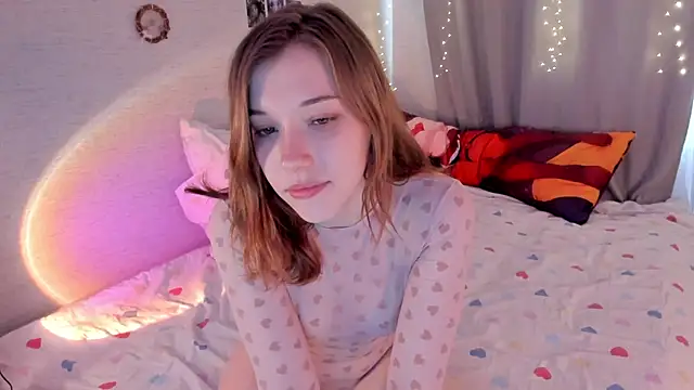 Snapshot of YunaPeace chatting on March 14, 11:59 am YunaPeace online show from March 14, 11:59 am