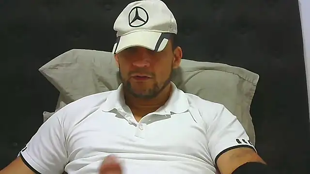 altenori112 online show from March 11, 10:16 pm