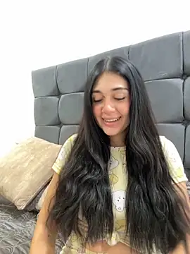 LaanaCooper online show from September 25, 3:27 pm