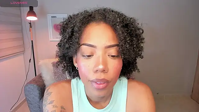 Snapshot of ashley_23_ chatting on July 5, 4:19 am ashley 23 online show from July 5, 4:19 am