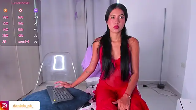 roxy pk  online show from November 24, 7:24 pm