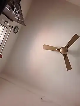 Manjushri35 online show from December 6, 5:09 am