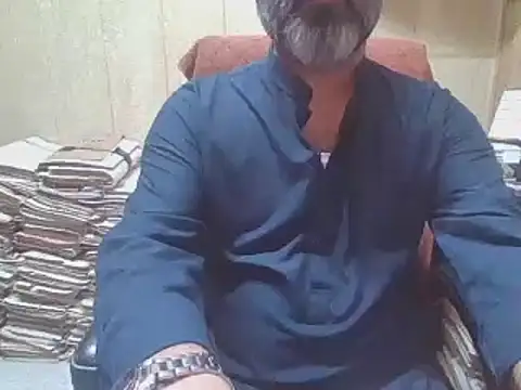 hairymaster95 online show from October 16, 3:29 am