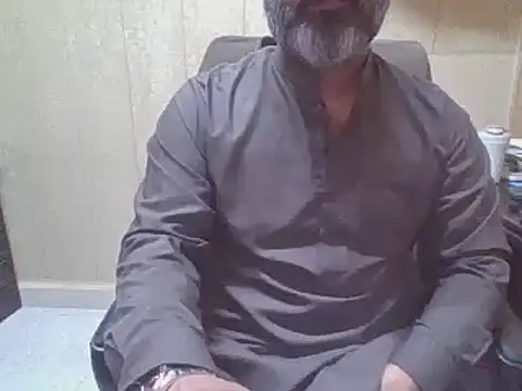 hairymaster95 online show from November 22, 4:11 am