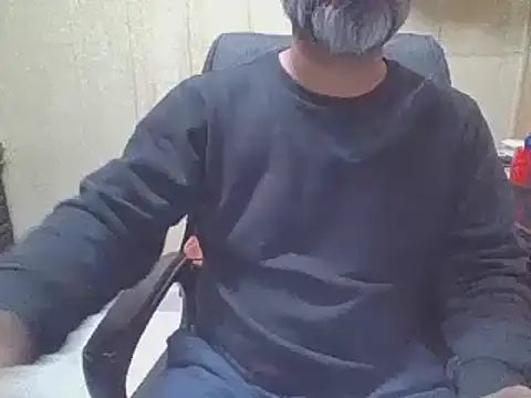 hairymaster95 online show from January 11, 7:02 am