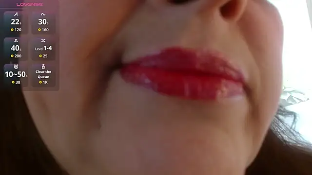 Kerly Doll online show from May 7, 1:38 pm