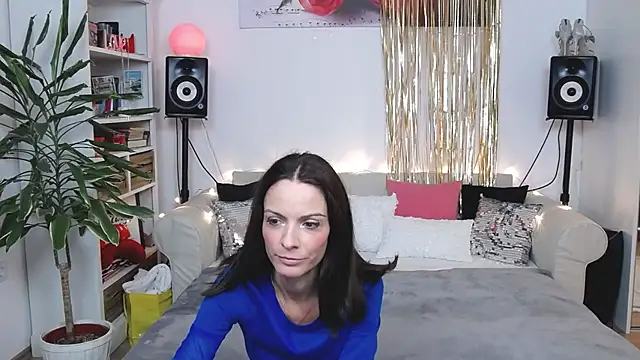 JaneDejaySC online show from November 23, 9:36 pm