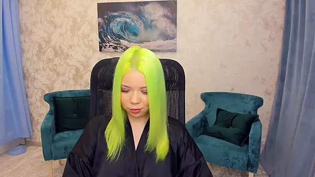 Snapshot of EnergyBunny_1 chatting on January 12, 10:22 pm EnergyBunny 1 online show from January 12, 10:22 pm