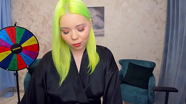 Snapshot of EnergyBunny_1 chatting on January 13, 1:23 am EnergyBunny 1 online show from January 13, 1:23 am