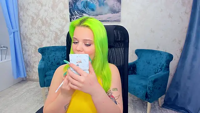 Snapshot of EnergyBunny_1 chatting on February 10, 8:53 pm EnergyBunny 1 online show from February 10, 8:53 pm