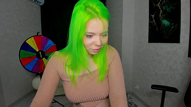 Snapshot of EnergyBunny_1 chatting on March 13, 10:21 pm EnergyBunny 1 online show from March 13, 10:21 pm