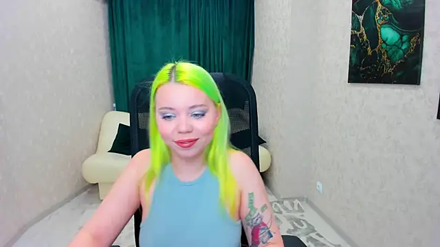 Snapshot of EnergyBunny_1 chatting on March 22, 7:42 pm EnergyBunny 1 online show from March 22, 7:42 pm