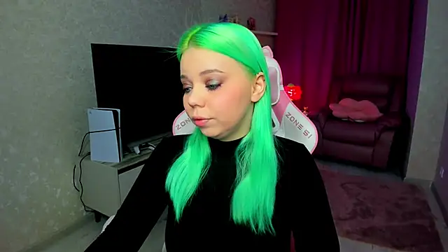 Snapshot of EnergyBunny_1 chatting on January 16, 7:29 pm EnergyBunny 1 online show from January 16, 7:29 pm