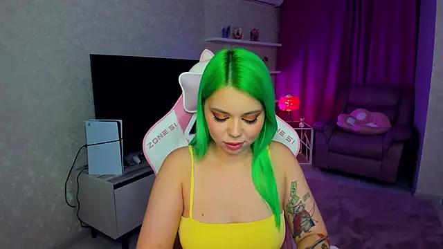 Snapshot of EnergyBunny_1 chatting on February 2, 7:12 pm EnergyBunny 1 online show from February 2, 7:12 pm