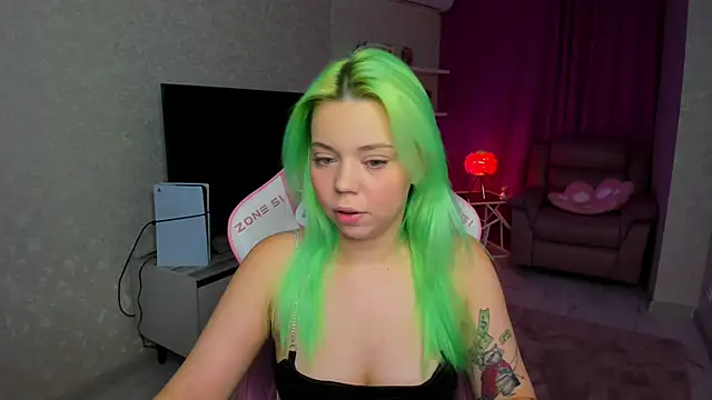 Snapshot of EnergyBunny_1 chatting on February 11, 7:19 pm EnergyBunny 1 online show from February 11, 7:19 pm