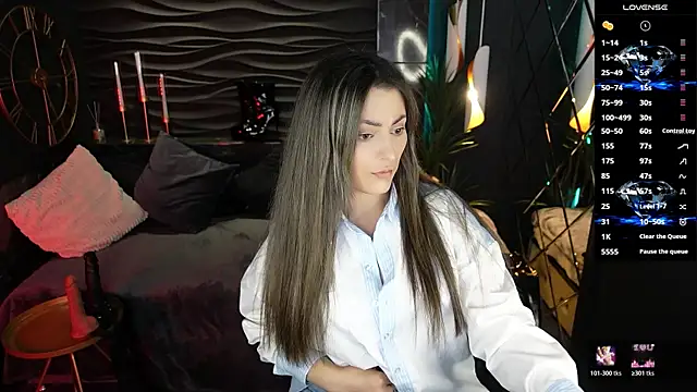 KylieMellow online show from June 26, 1:59 pm