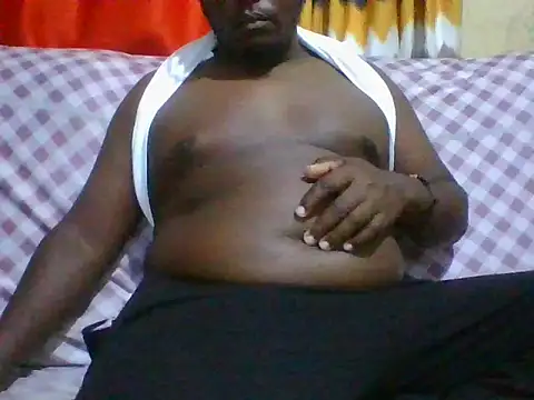 honeyswit online show from April 16, 9:39 pm