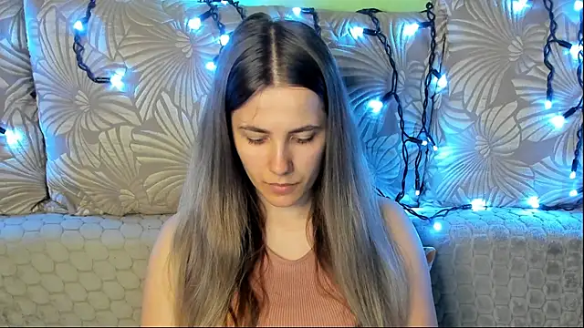 MaggieCake online show from July 3, 2:18 am