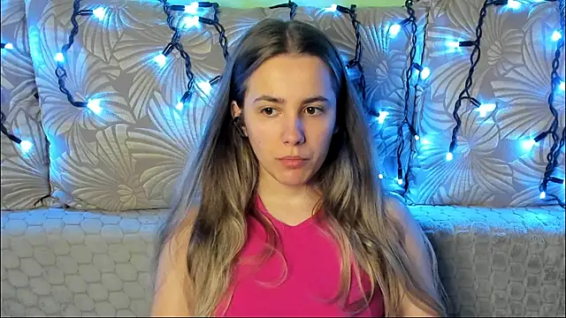 MaggieCake online show from July 8, 2:27 am