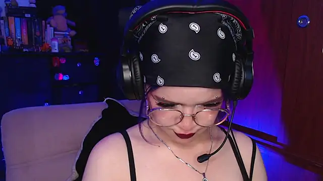 Raventh  online show from October 11, 12:43 am