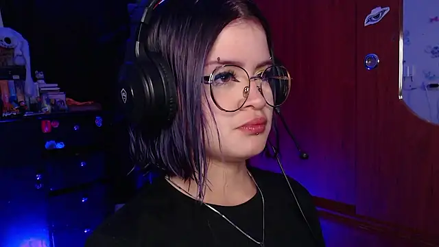 Raventh  online show from January 11, 10:37 pm