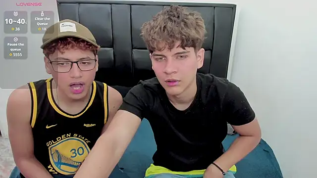 javieryalejandro online show from September 30, 12:10 pm