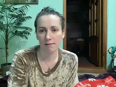 Snapshot of AngelTough20 chatting on July 3, 12:17 am AngelTough20 online show from July 3, 12:17 am
