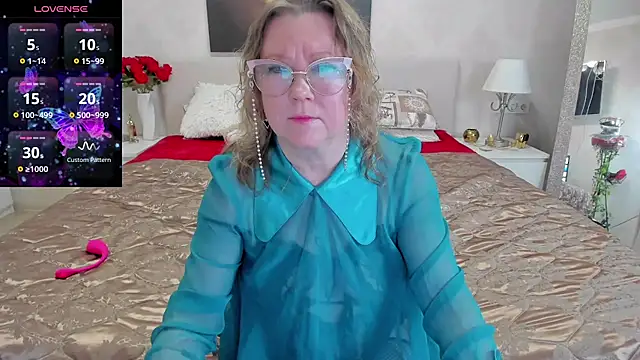 katysako online show from January 25, 1:21 am