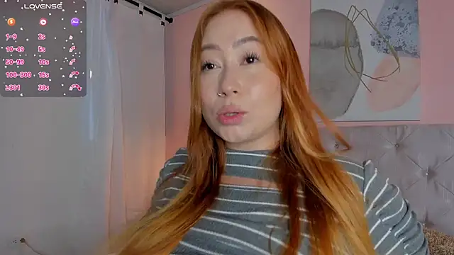 Snapshot of hannamartinn chatting on April 21, 3:17 pm hannamartinn online show from April 21, 3:17 pm