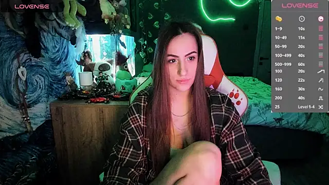 Snapshot of Selbi_Paine chatting on April 24, 1:30 am Selbi Paine online show from April 24, 1:30 am