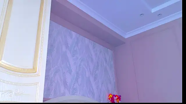 Evelyn rabbit online show from June 8, 11:54 am