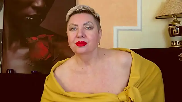 LadyPosh online show from December 4, 4:32 am