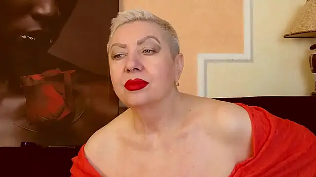 LadyPosh online show from October 14, 8:53 pm