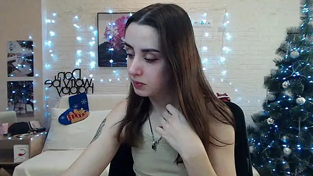FranceskoJones online show from December 19, 9:06 pm