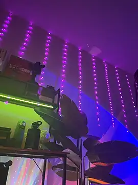 thebrattygoddess online show from March 21, 8:12 pm