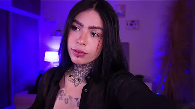 curvyliciousss online show from December 10, 12:49 pm