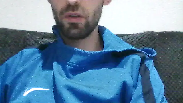 Snapshot of juju156111 chatting on December 2, 8:48 pm juju156111 online show from December 2, 8:48 pm