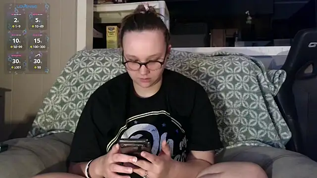 ZeTurtleMaster online show from October 28, 1:42 am