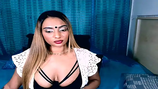 sexyindianchic online show from April 8, 7:36 pm