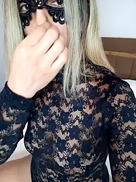 Snapshot of minikserce chatting on February 5, 5:42 pm minikserce online show from February 5, 5:42 pm