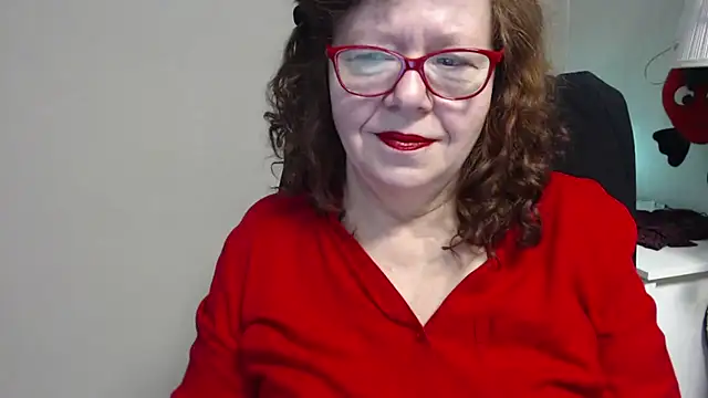 Adelewildx online show from March 13, 4:05 am