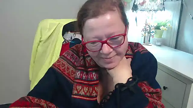 Adelewildx online show from October 6, 3:15 am