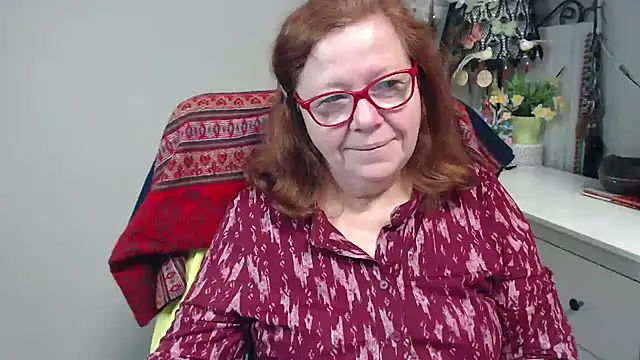 Adelewildx online show from November 27, 4:14 am