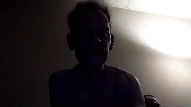 Kevintje85 online show from May 11, 9:01 pm
