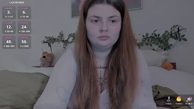 Eva Shameless online show from October 31, 4:08 pm