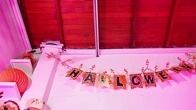 emyli sw  online show from October 17, 3:10 am