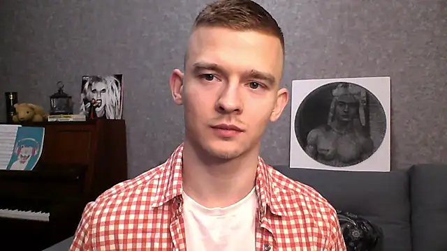 Marvelboy  online show from January 17, 9:28 pm